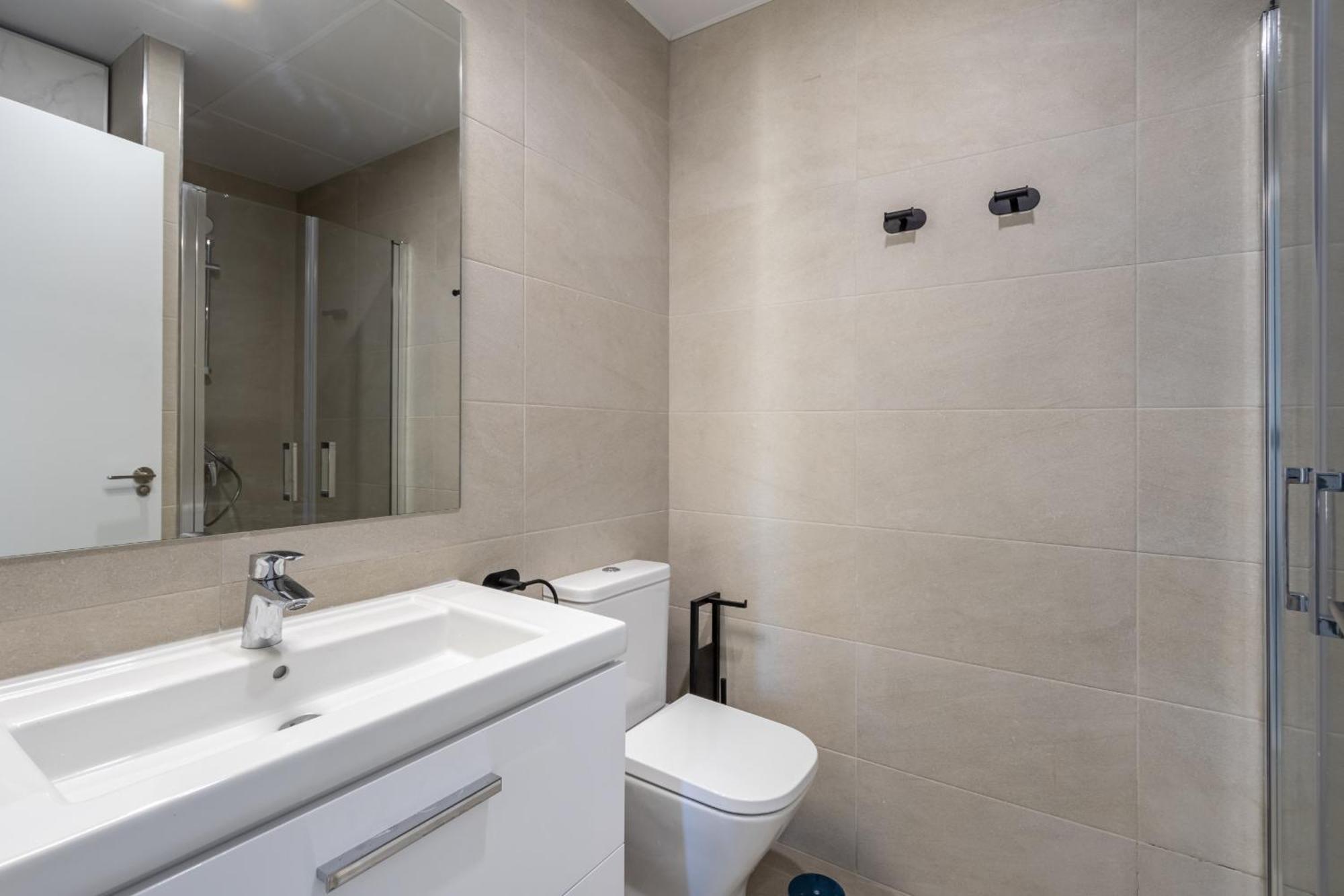Malaga Skyline 1 Pool & Parking Free Apartment Luaran gambar