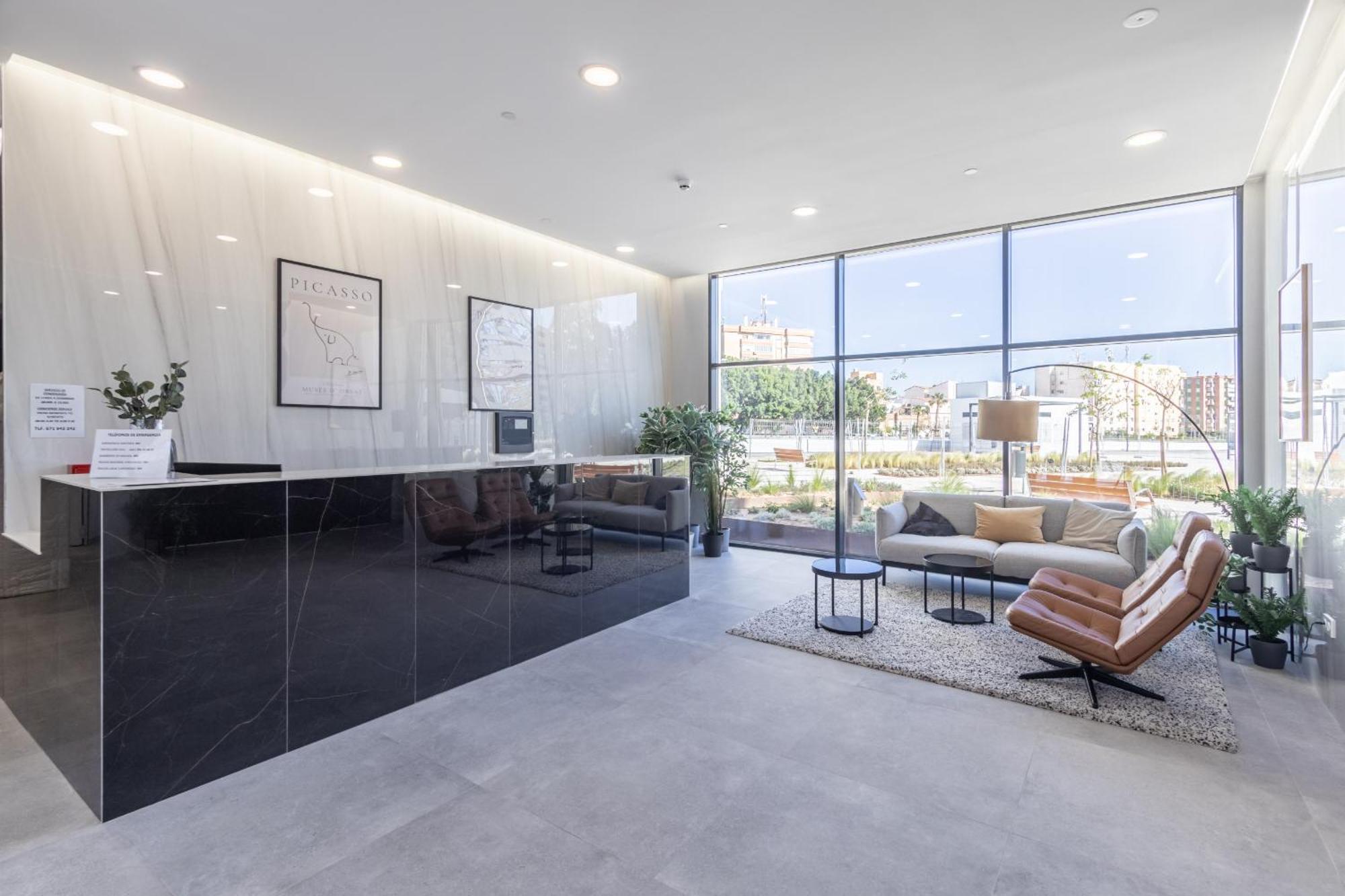 Malaga Skyline 1 Pool & Parking Free Apartment Luaran gambar